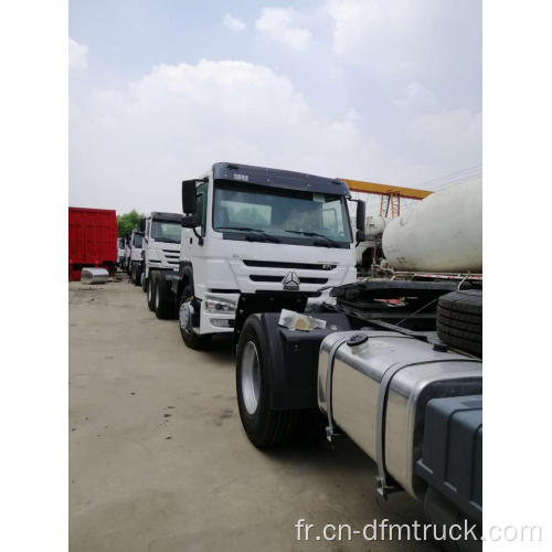 Howo remis à neuf 6 * 4 camions tracteurs en vente